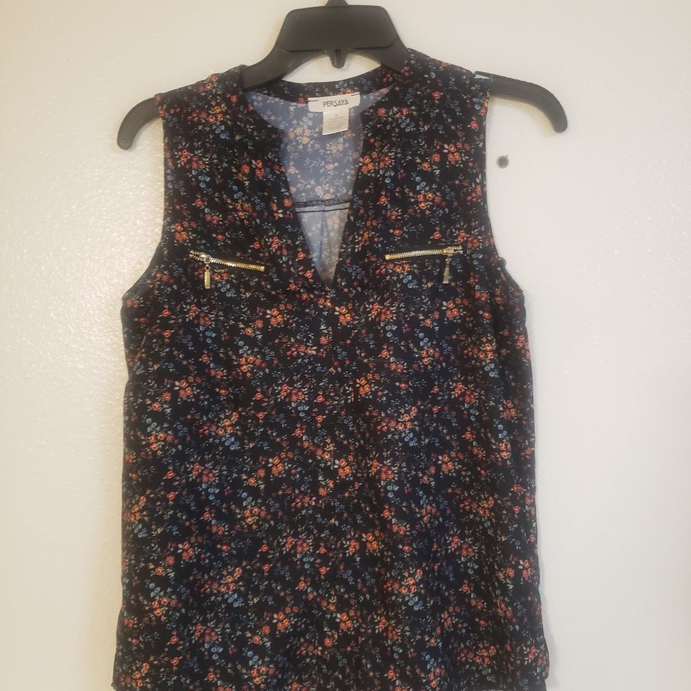 Floral sleeveless blouse